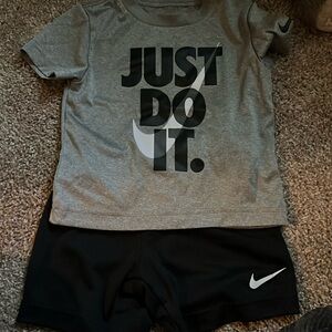 2 piece Nike set